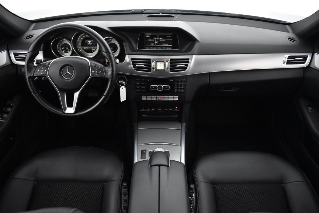 MERCEDES-BENZ E 2015