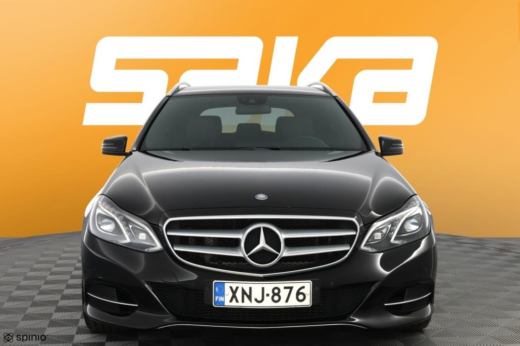 MERCEDES-BENZ E 2015