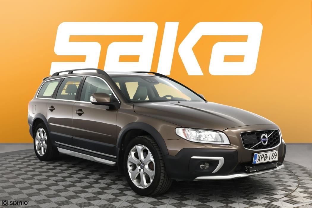 VOLVO XC70 2016