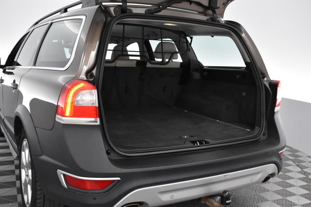 VOLVO XC70 2016