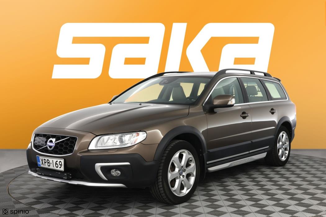 VOLVO XC70 2016