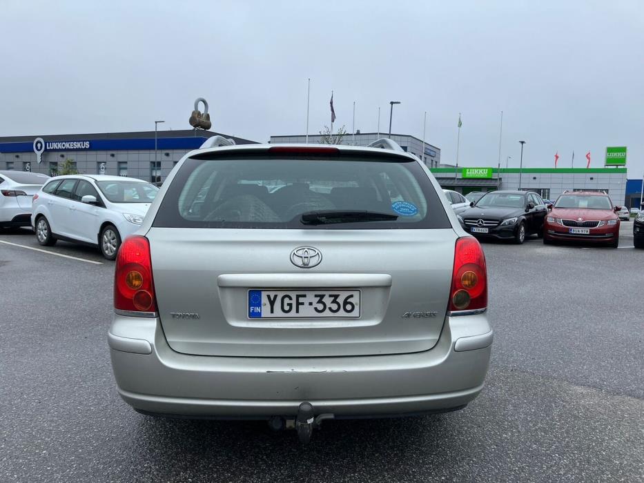 TOYOTA Avensis 2006