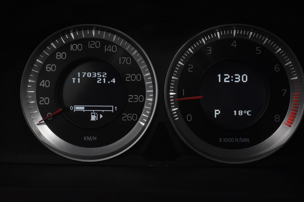 VOLVO V60 2011