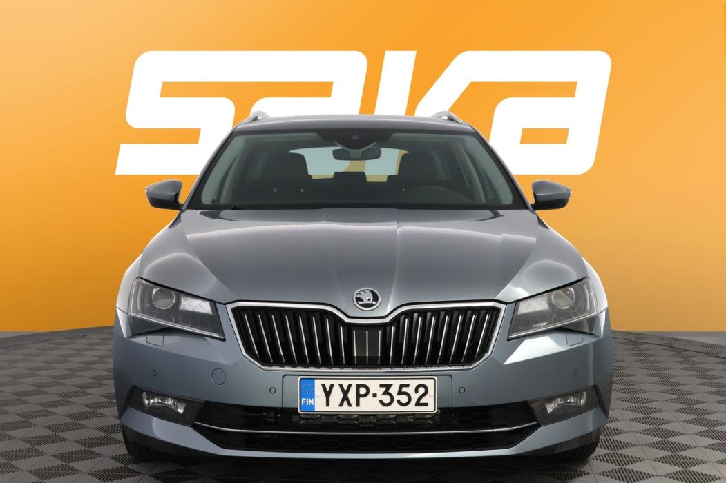 SKODA Superb 2018