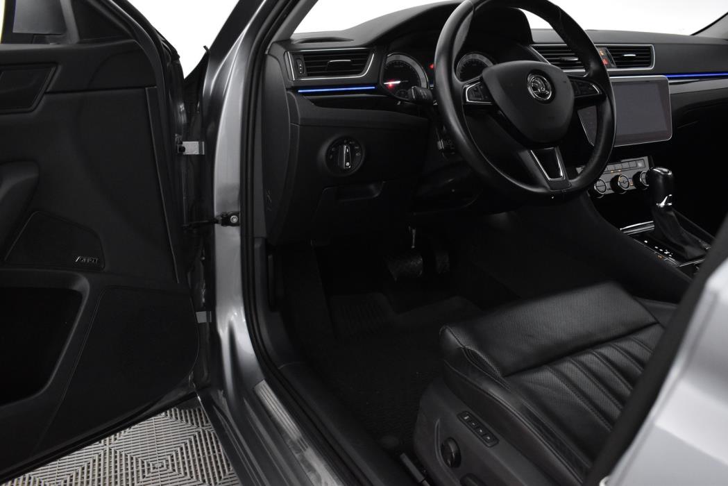 SKODA Superb 2018