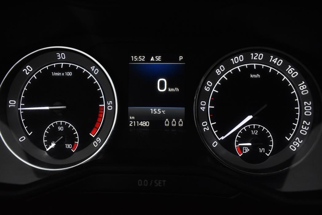 SKODA Superb 2018