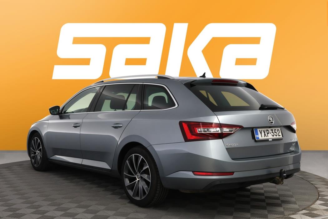 SKODA Superb 2018