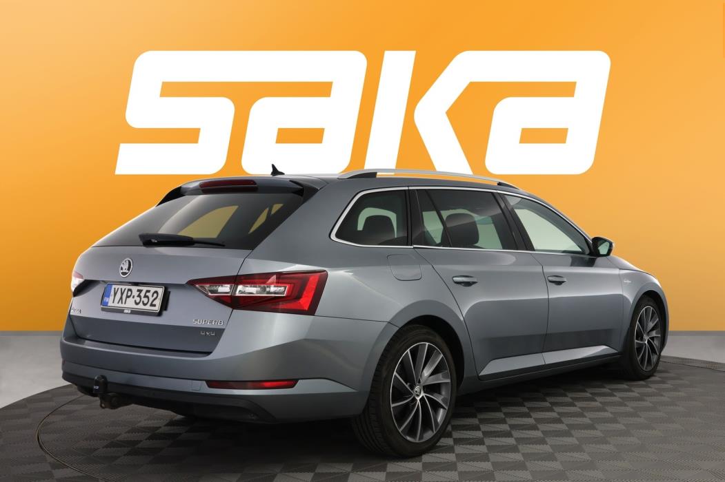 SKODA Superb 2018