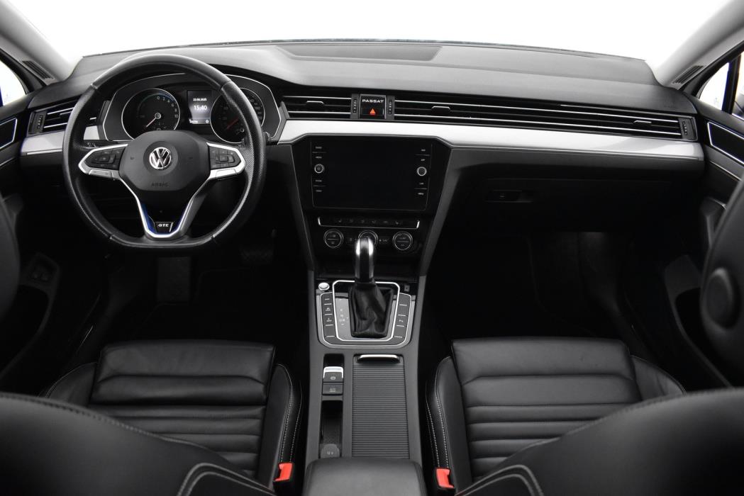 VOLKSWAGEN Passat 2020