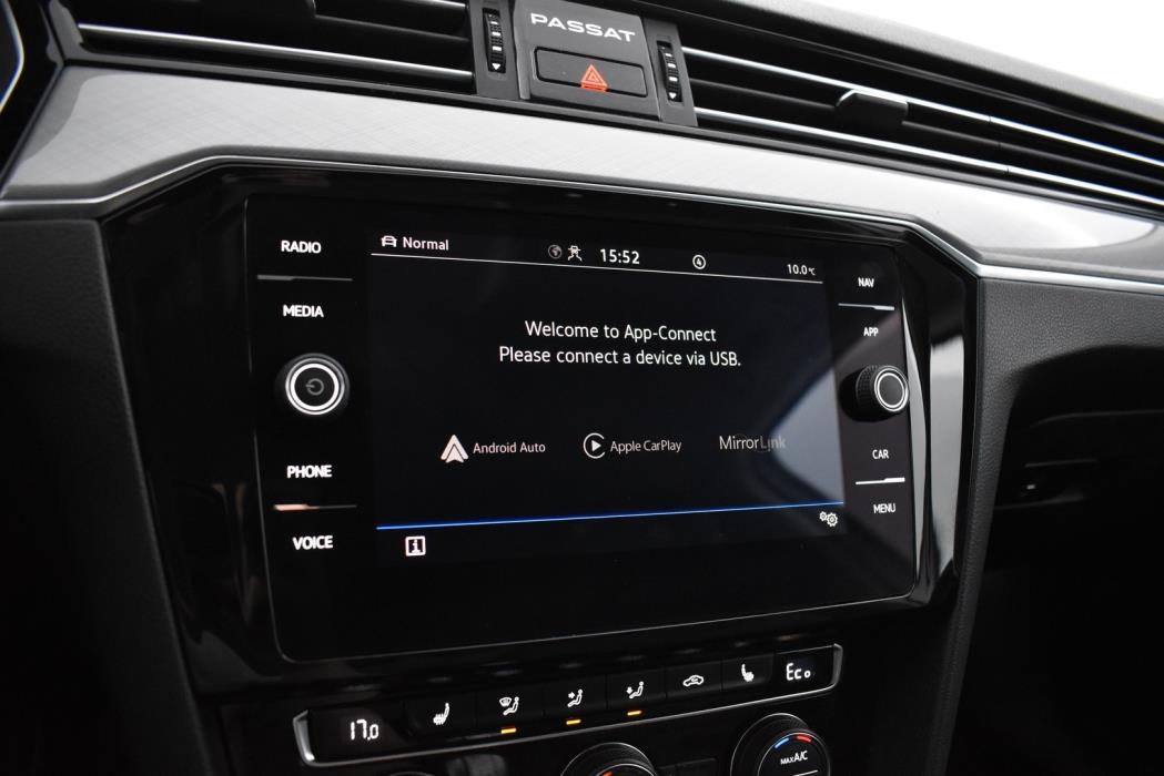 VOLKSWAGEN Passat 2020