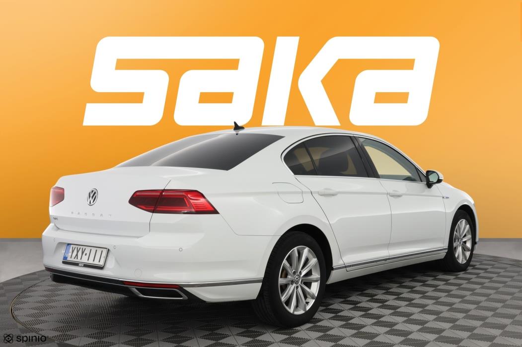 VOLKSWAGEN Passat 2020