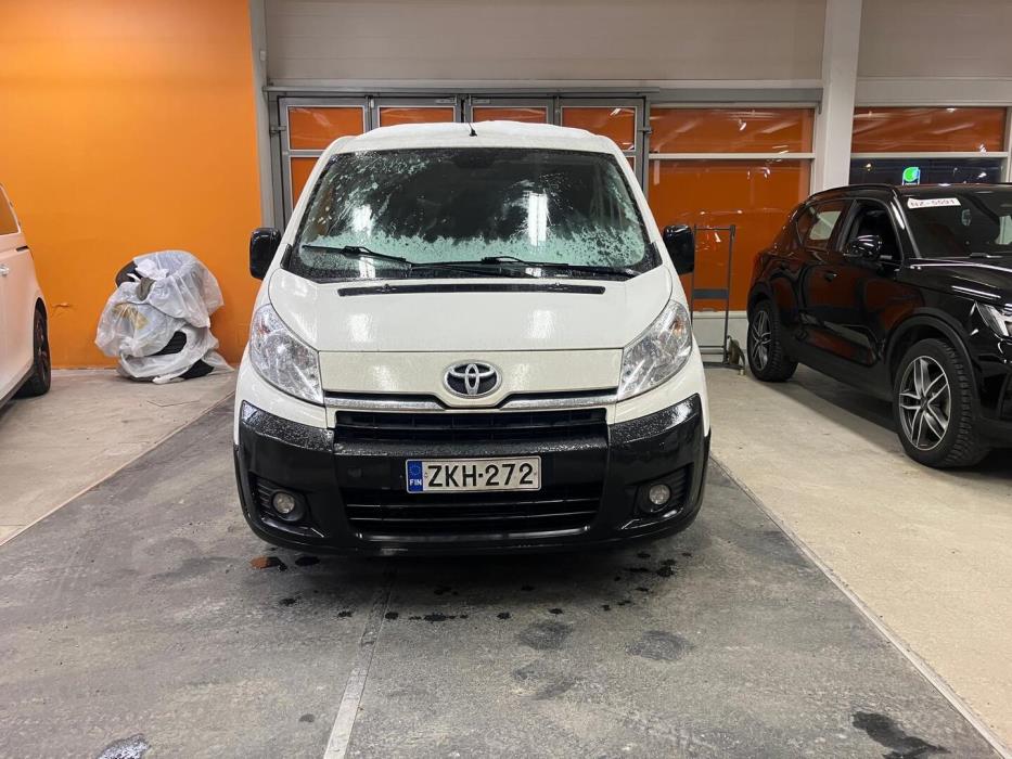 TOYOTA Proace 2014
