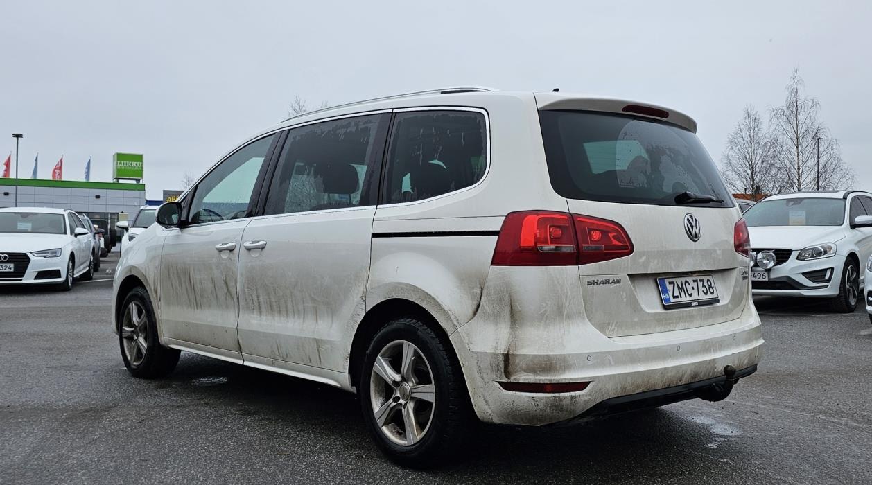 VOLKSWAGEN Sharan 2013
