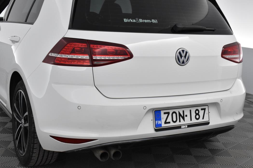 VOLKSWAGEN Golf 2017