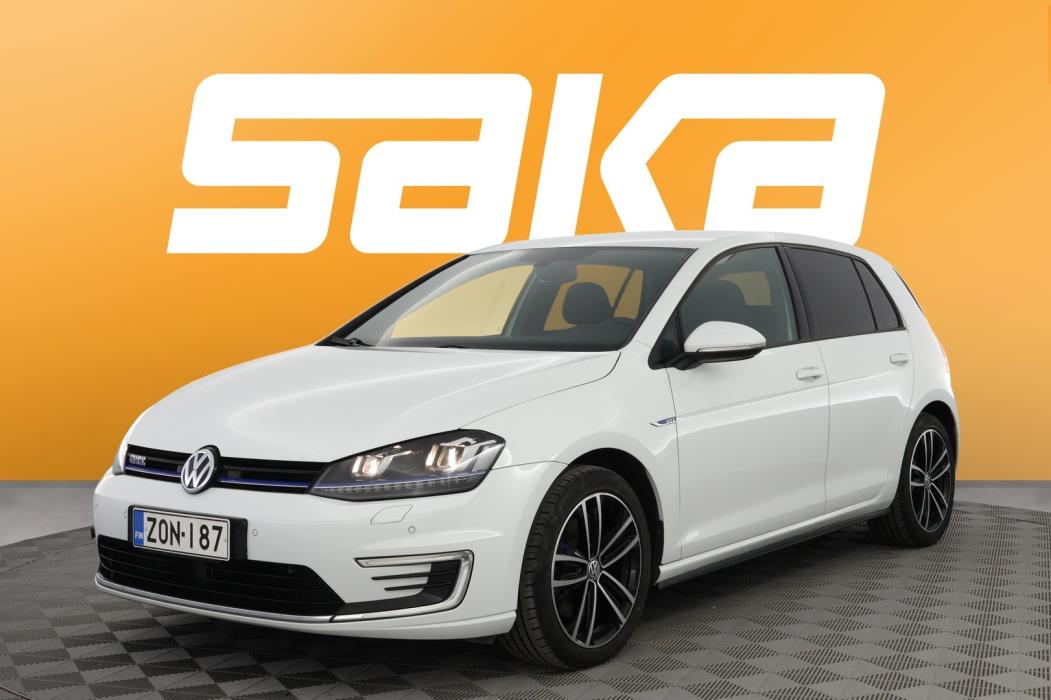 VOLKSWAGEN Golf 2017