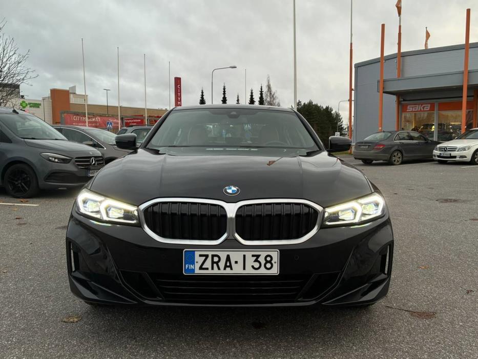 BMW 320 2023