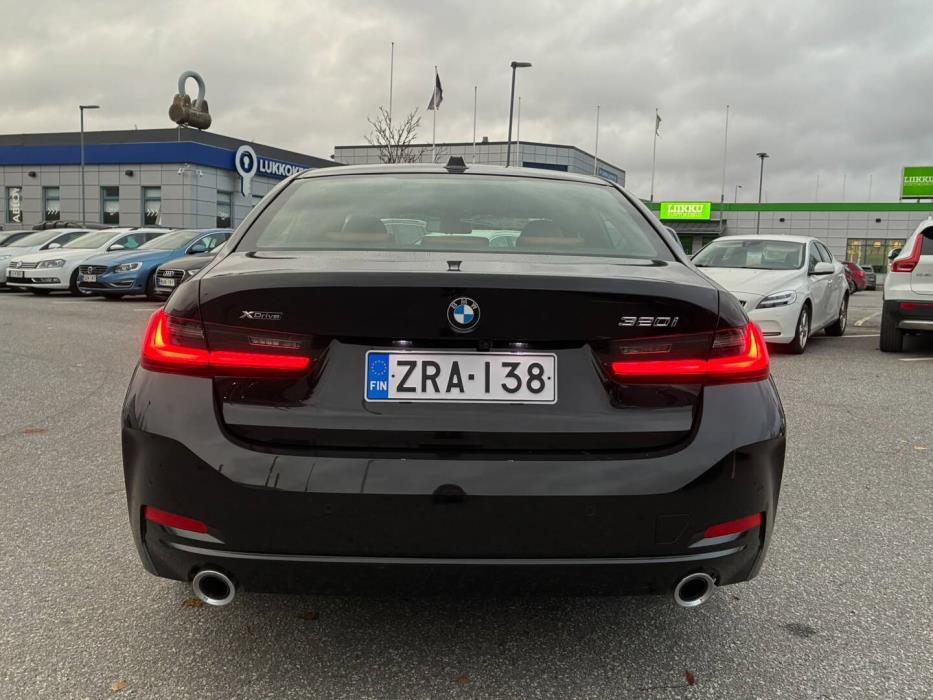 BMW 320 2023