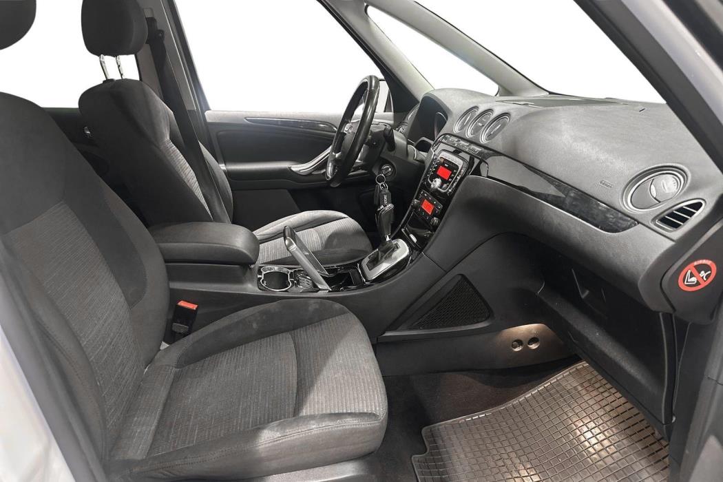 Ford Galaxy 2012