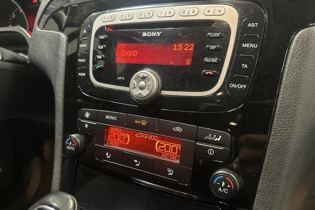 Ford Galaxy 2012