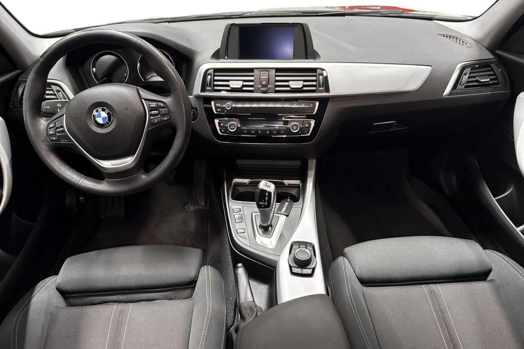 BMW 118 2019