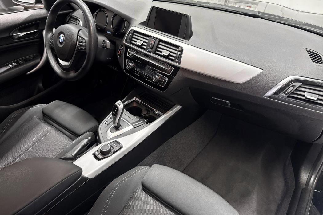 BMW 118 2019