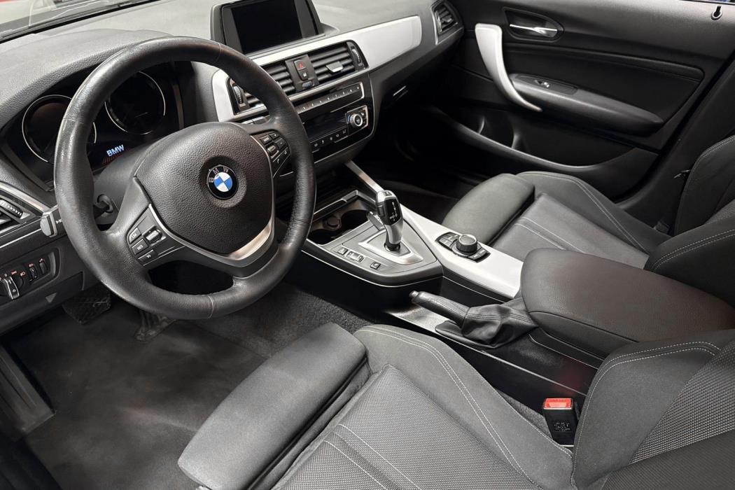 BMW 118 2019