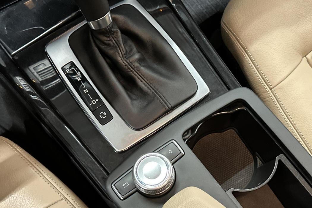 Mercedes-Benz E 2011