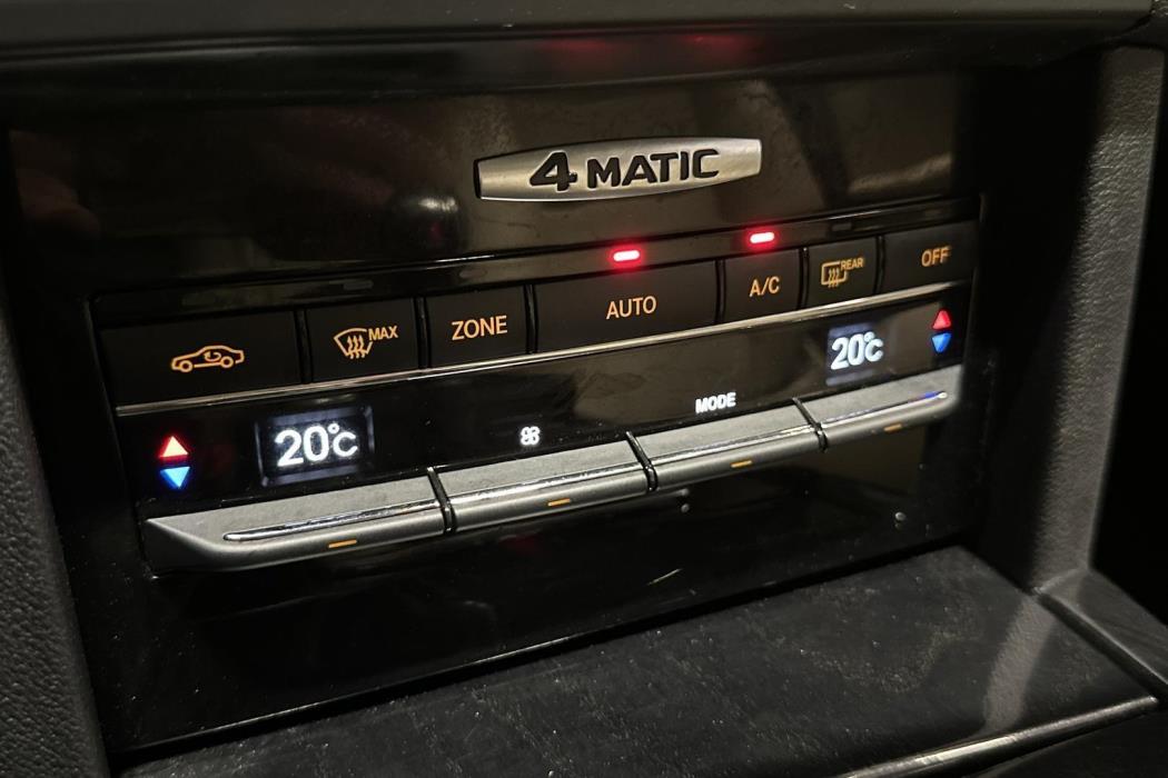 Mercedes-Benz E 2011