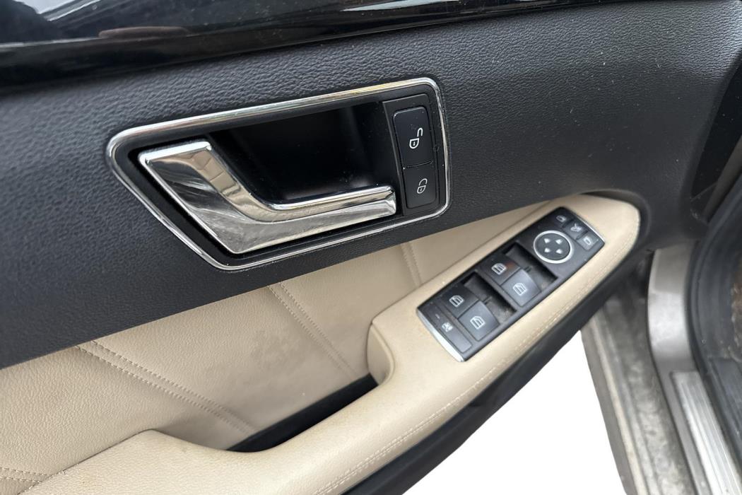 Mercedes-Benz E 2011