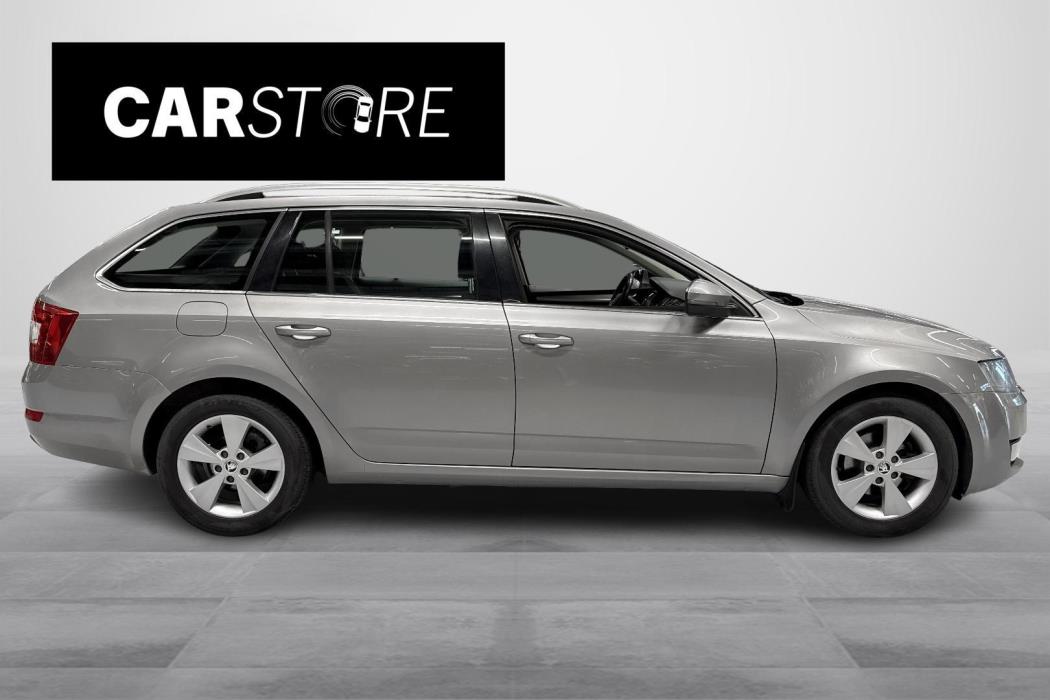 SKODA OCTAVIA 2015