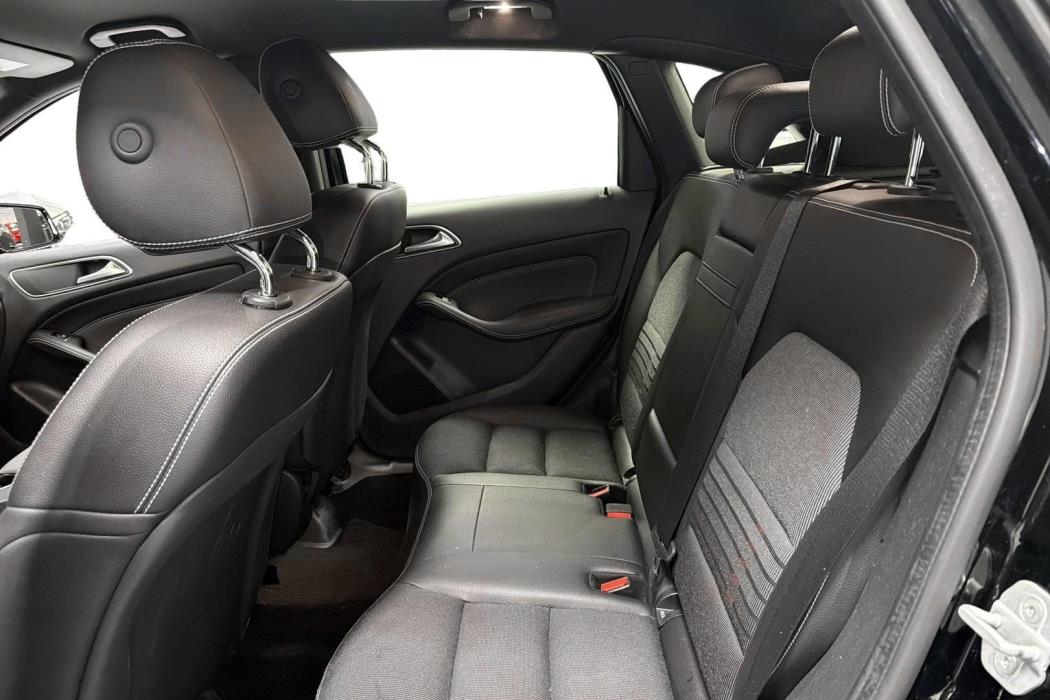 Mercedes-Benz B 2016