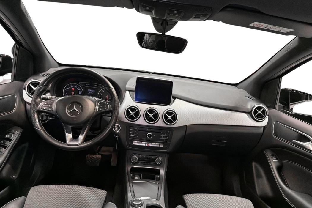 Mercedes-Benz B 2016