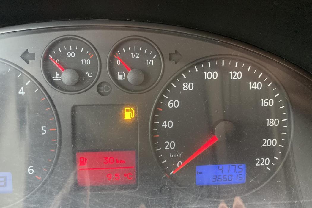 VOLKSWAGEN TRANSPORTER 2009