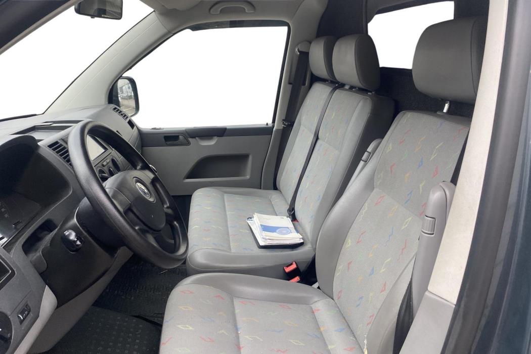 VOLKSWAGEN TRANSPORTER 2009