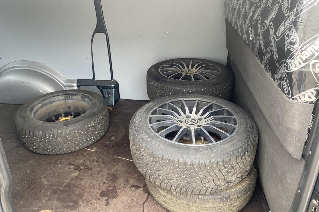 VOLKSWAGEN TRANSPORTER 2009