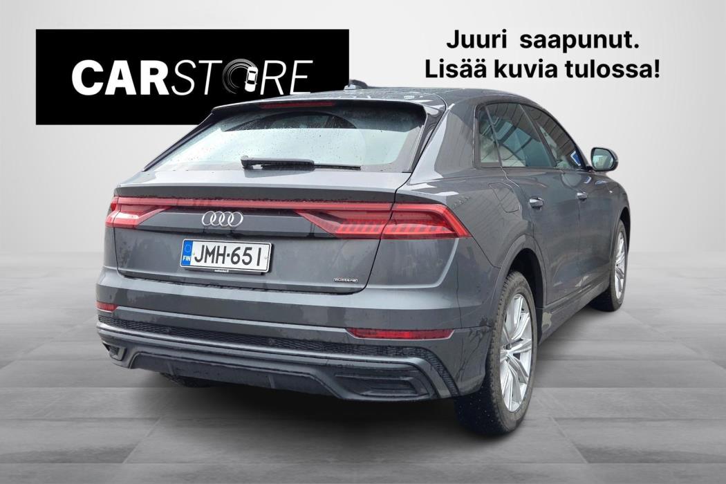 Audi Q8 2022