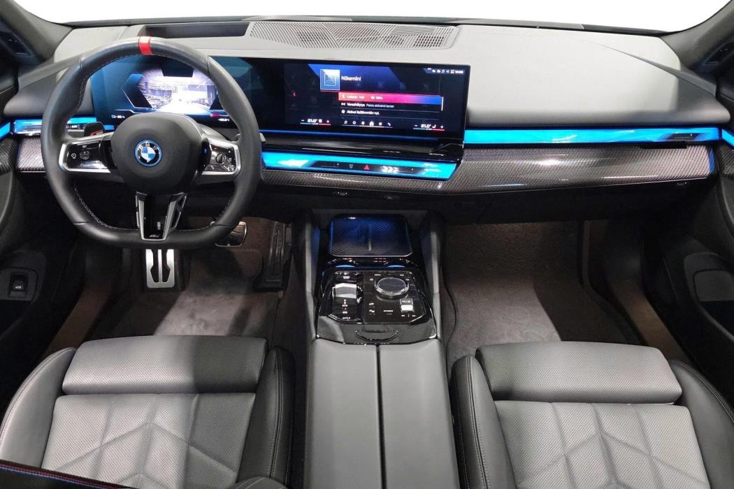 BMW i5 M60 2024