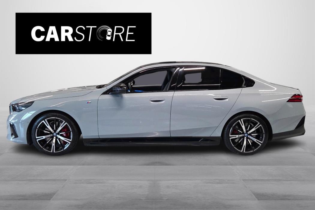 BMW i5 M60 2024