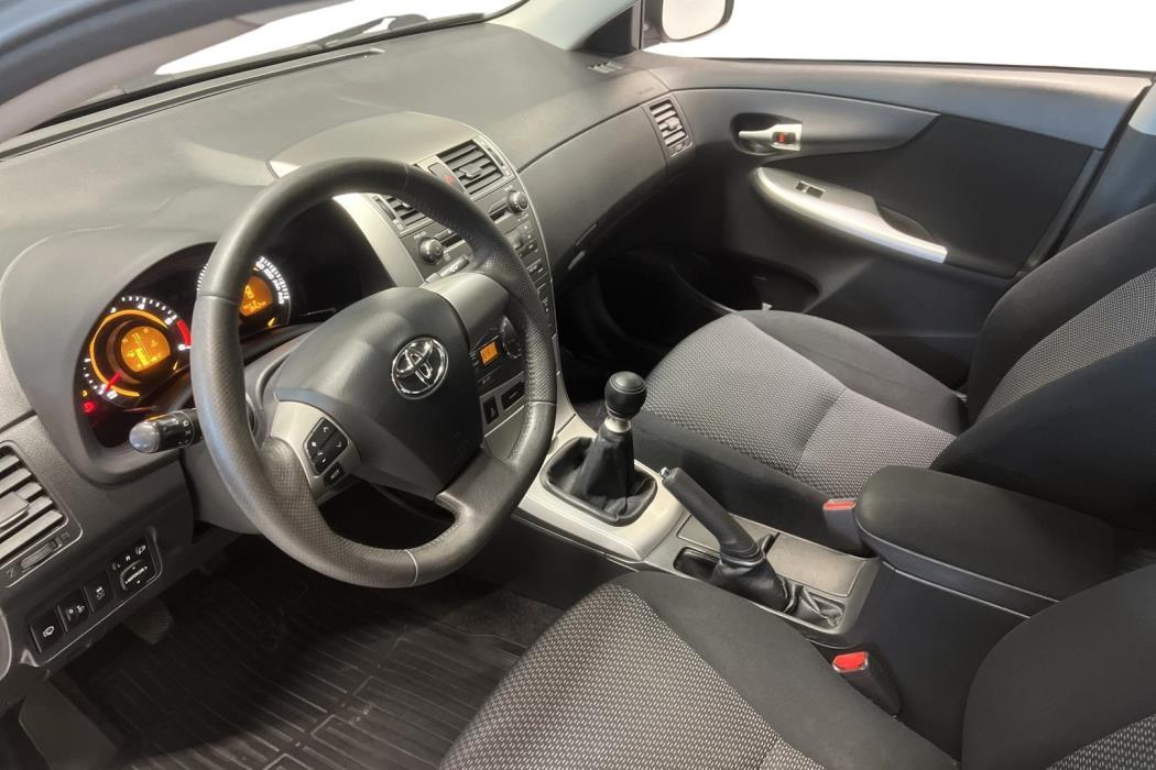 Toyota Corolla 2010