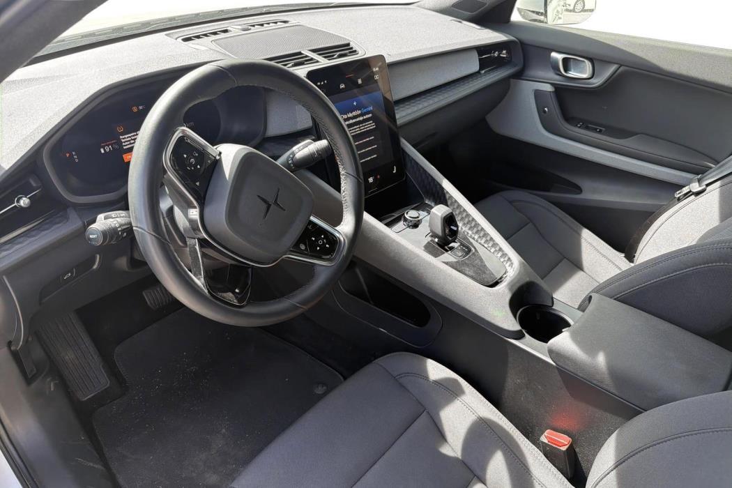 Polestar 2 2024