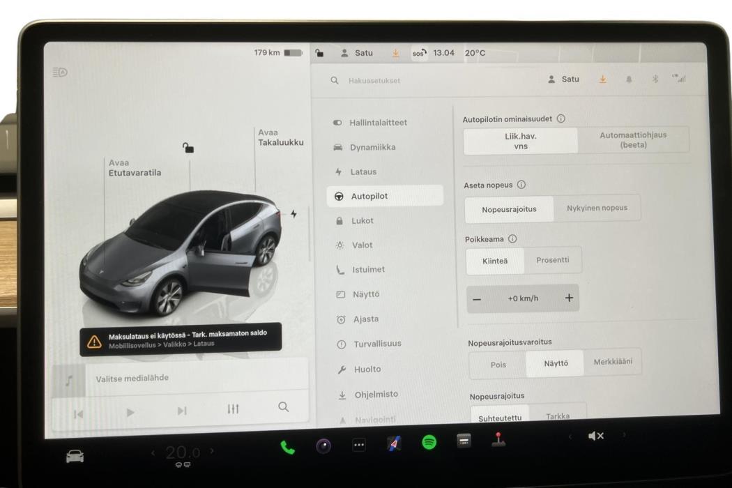 Tesla Model Y 2023