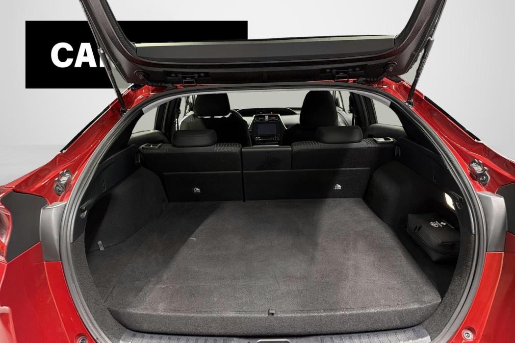 Toyota Prius Plug-in 2017