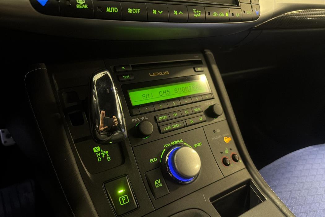 Lexus CT 2012