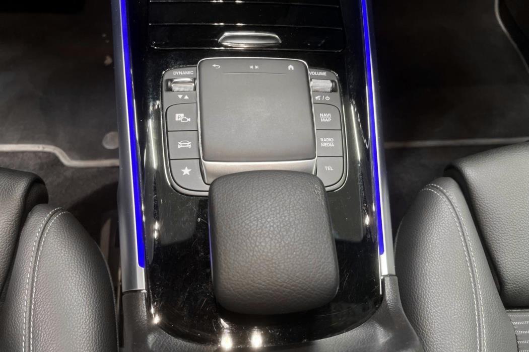 Mercedes-Benz EQB 2022