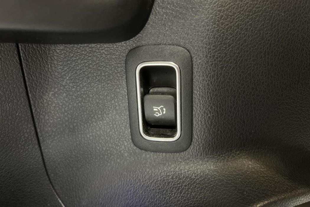 Mercedes-Benz EQB 2022