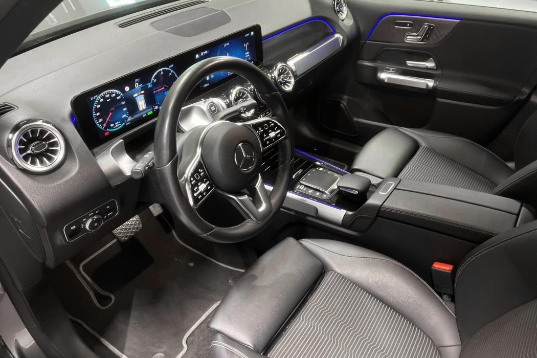 Mercedes-Benz EQB 2022