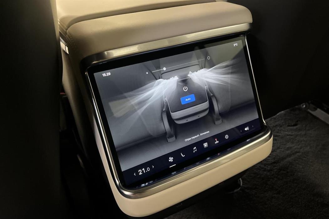 Tesla Model S 2023