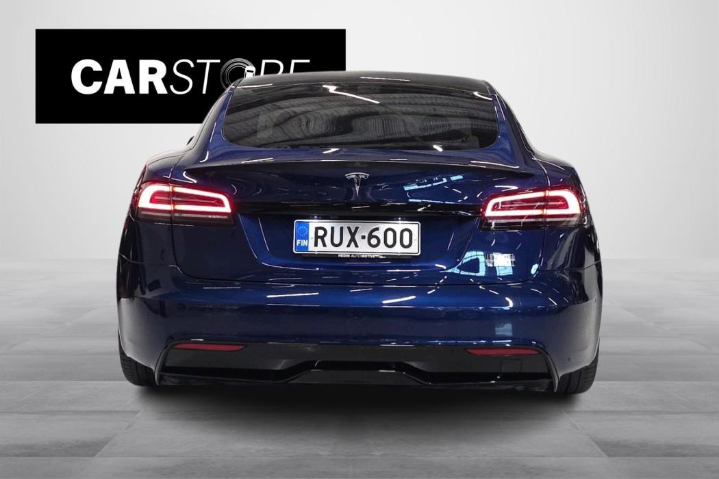 Tesla Model S 2023