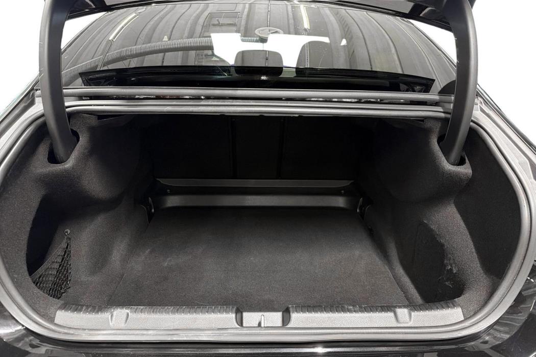 Mercedes-Benz EQE 2022