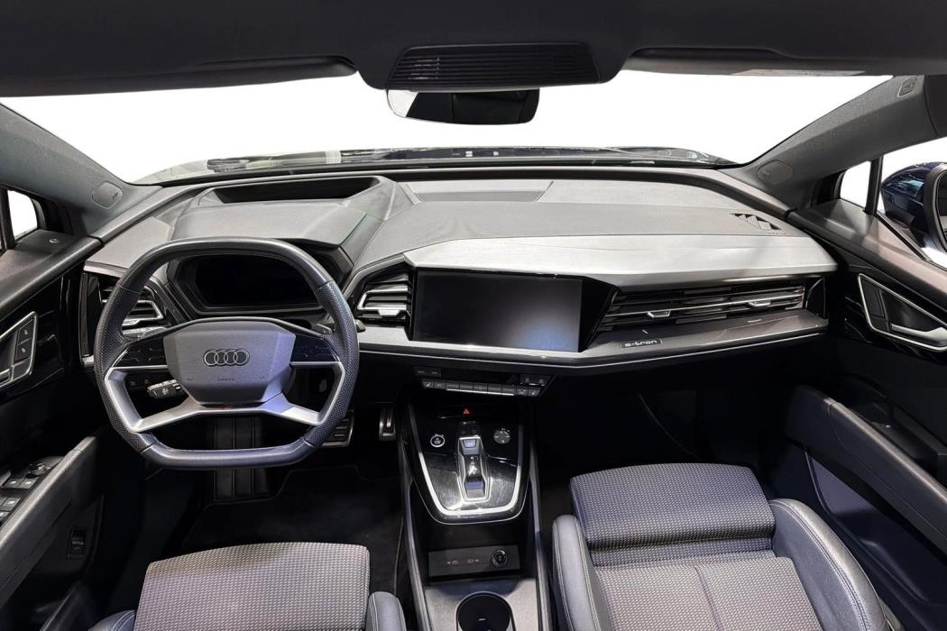 Audi Q4 e-tron 2023